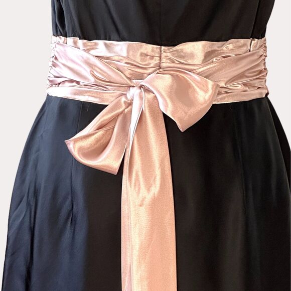 Adrianna Papell Satin Dress Pleated Color Block Black Tan 10 - Picture 7 of 12